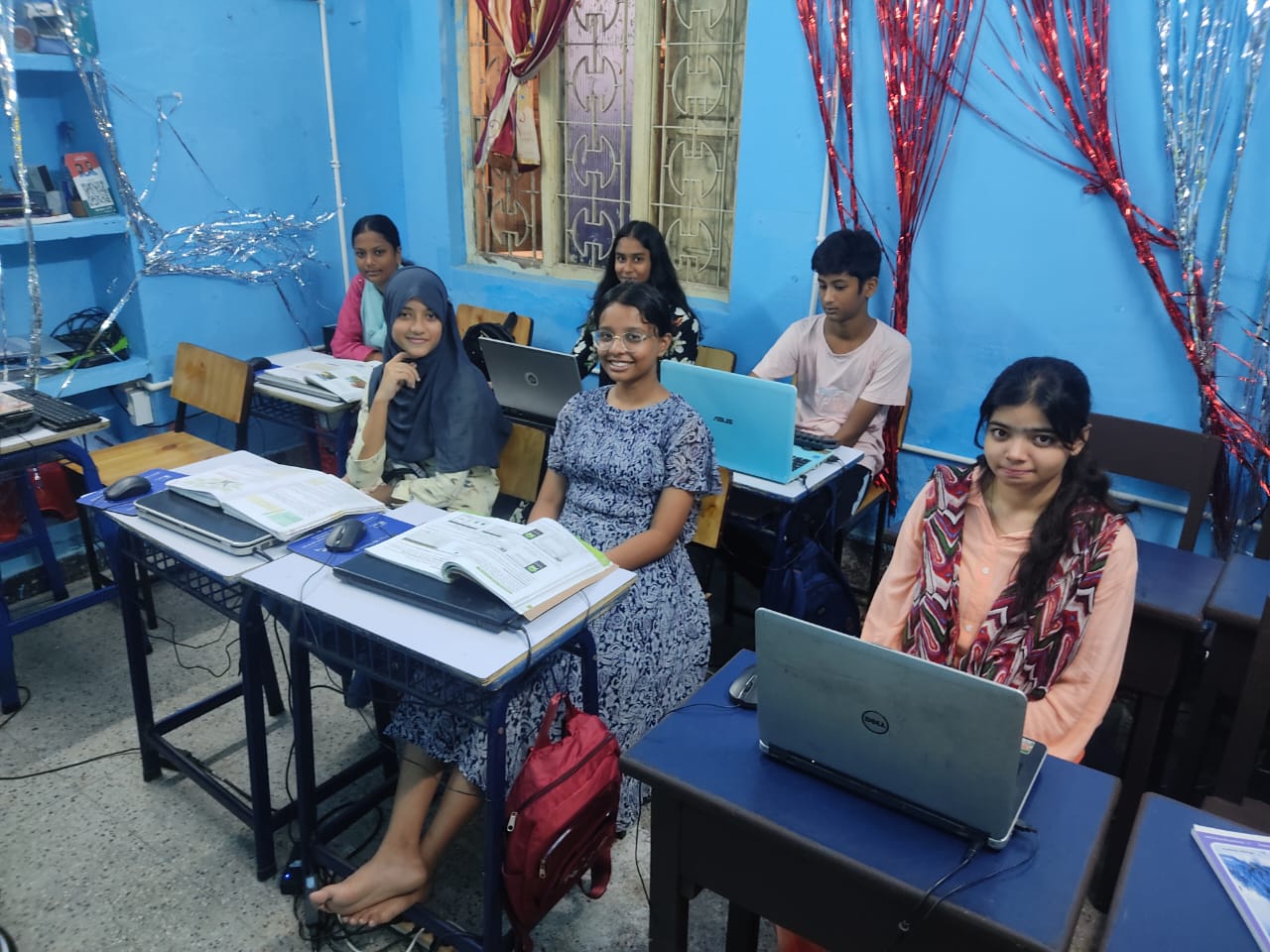 CLASSROOM institute photo 9